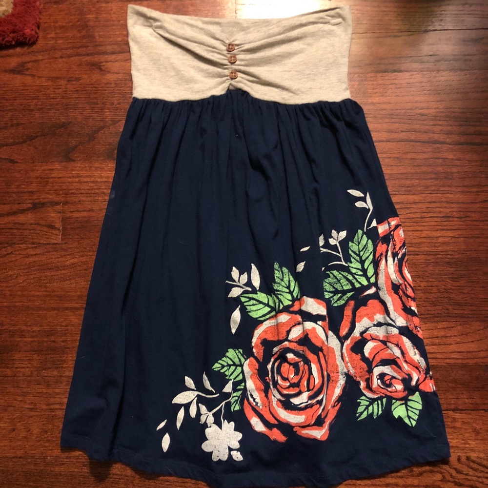 Strapless top